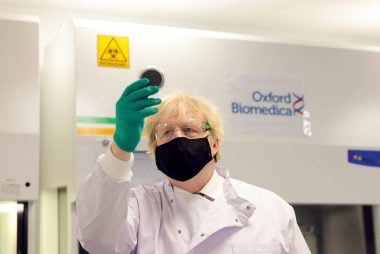 Johnson visits Oxford Biomedica